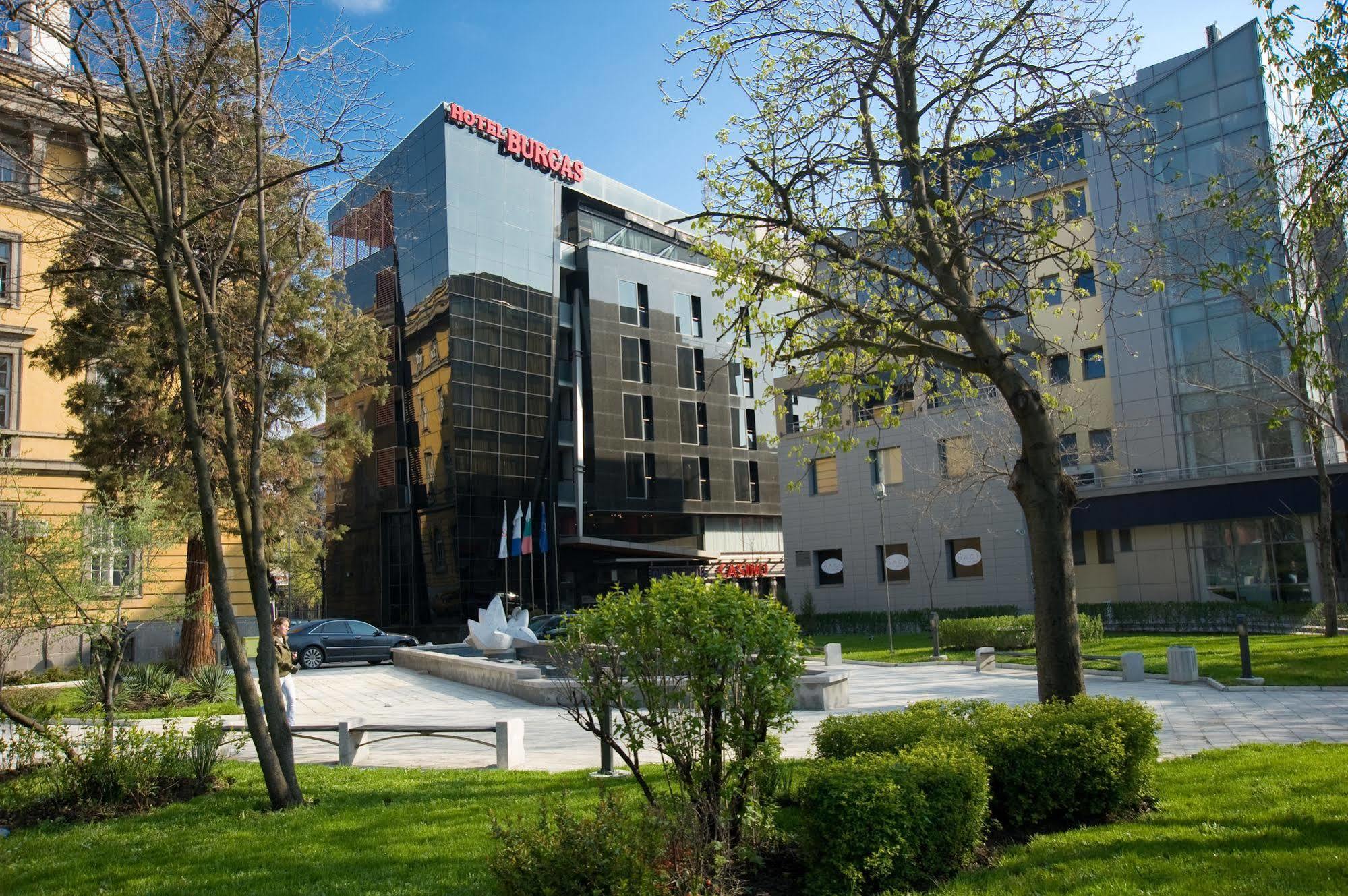 Hotel Burgas Exterior photo